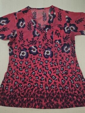 Butter Soft Stretch Floral V-Neck Women’s Pink Scrub Top Size Medium